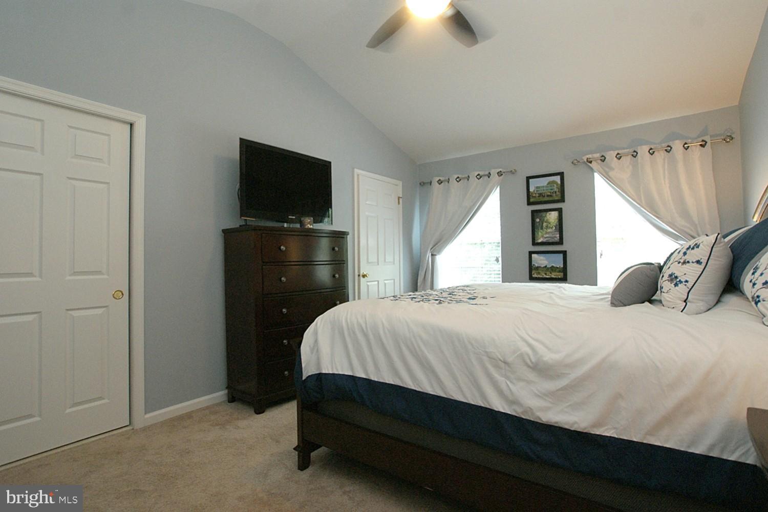 11 Windingbrook Road Bordentown, NJ 08505 - Photo 32 of 73 Main Bedroom