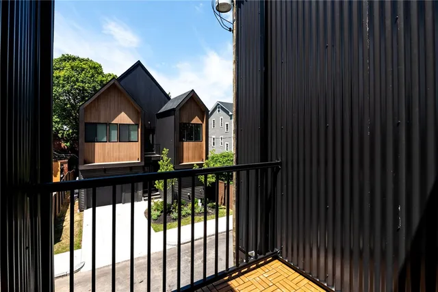 $659,900 | 12 Daggett Court, Unit 1, Providence, RI 02906