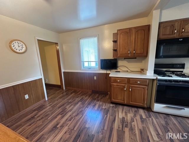 25914 Edison Road South Bend, IN 46628 - Photo 9 of 26 Gallery Image 9