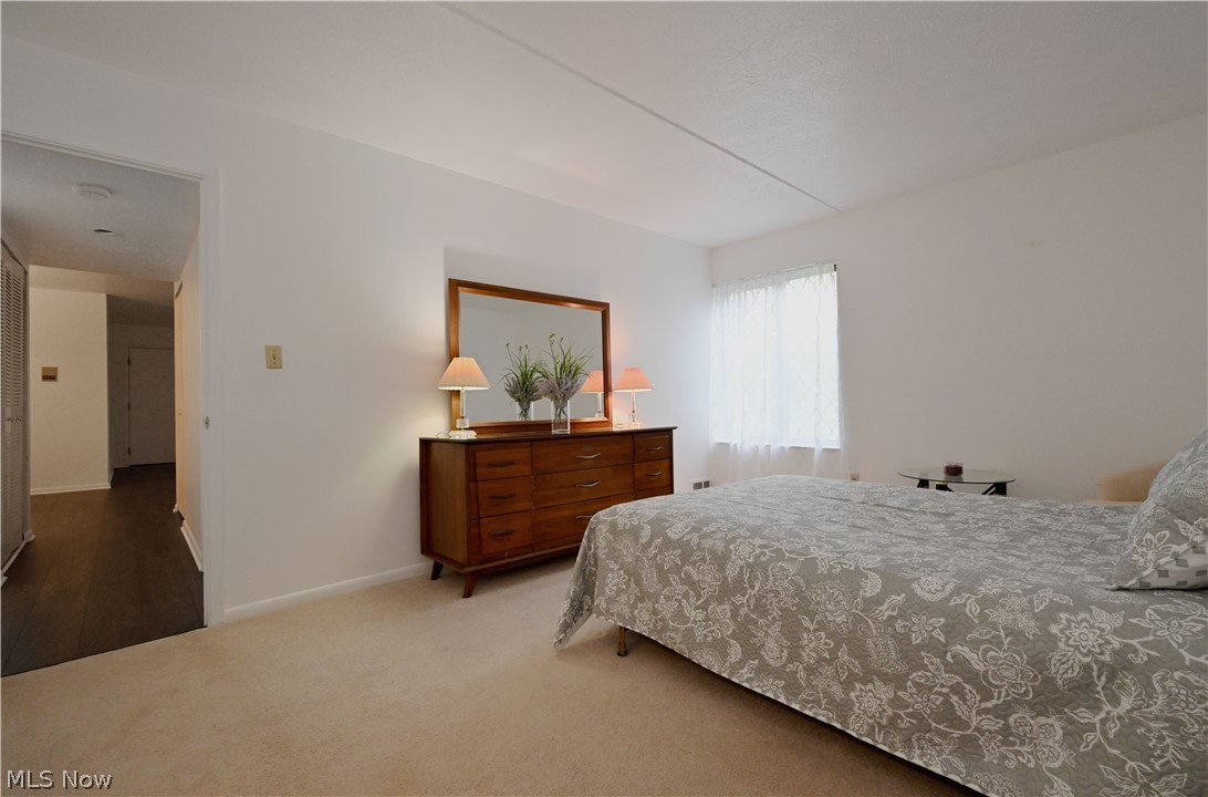 22972 Maple Ridge Road, Unit 105 North Olmsted, OH 44070 - Photo 15 of 22 Gallery Image 15
