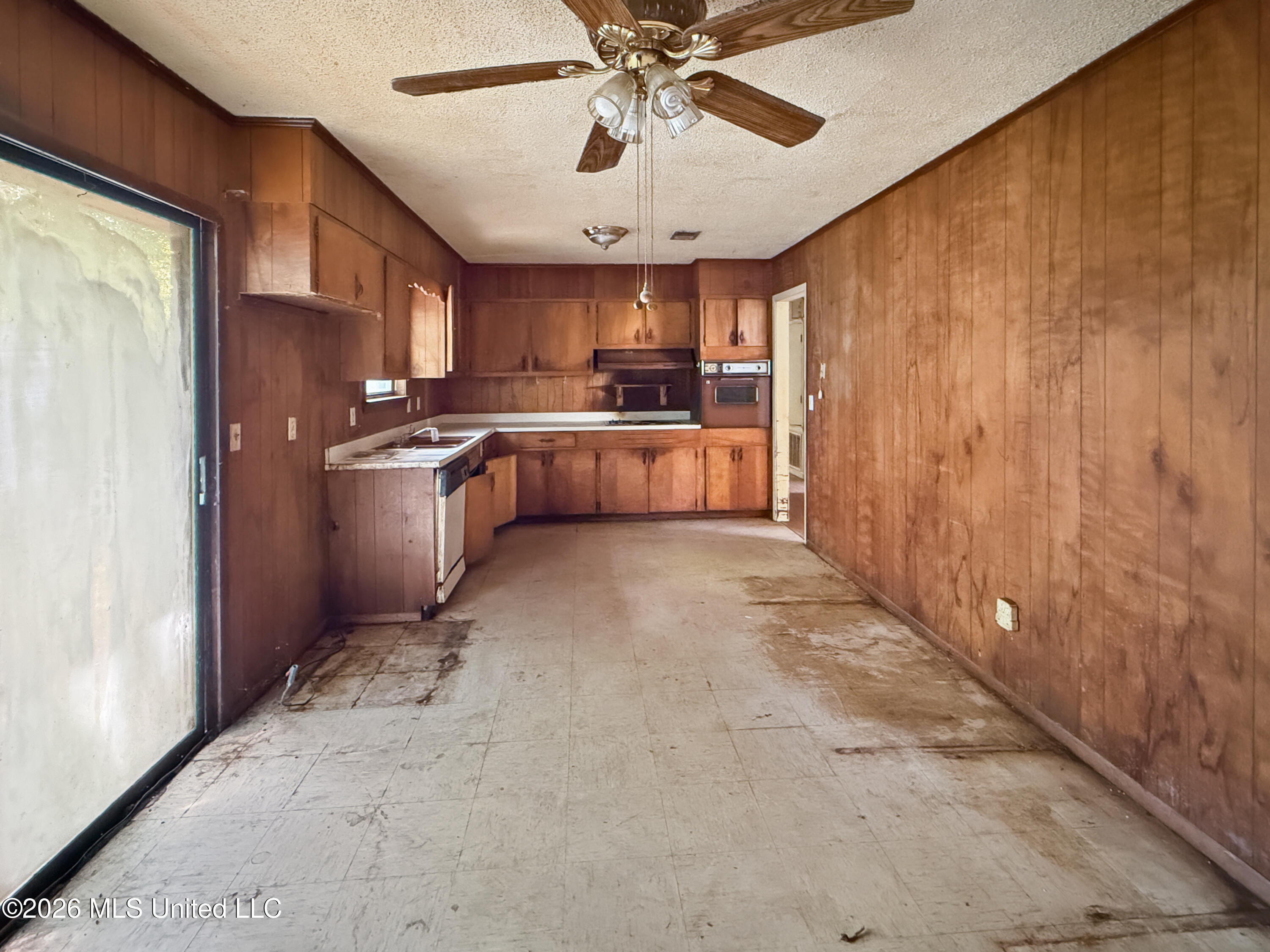 124 Cliff Mitchell Road Picayune, MS 39466 - Photo 2 of 10 MLS 02
