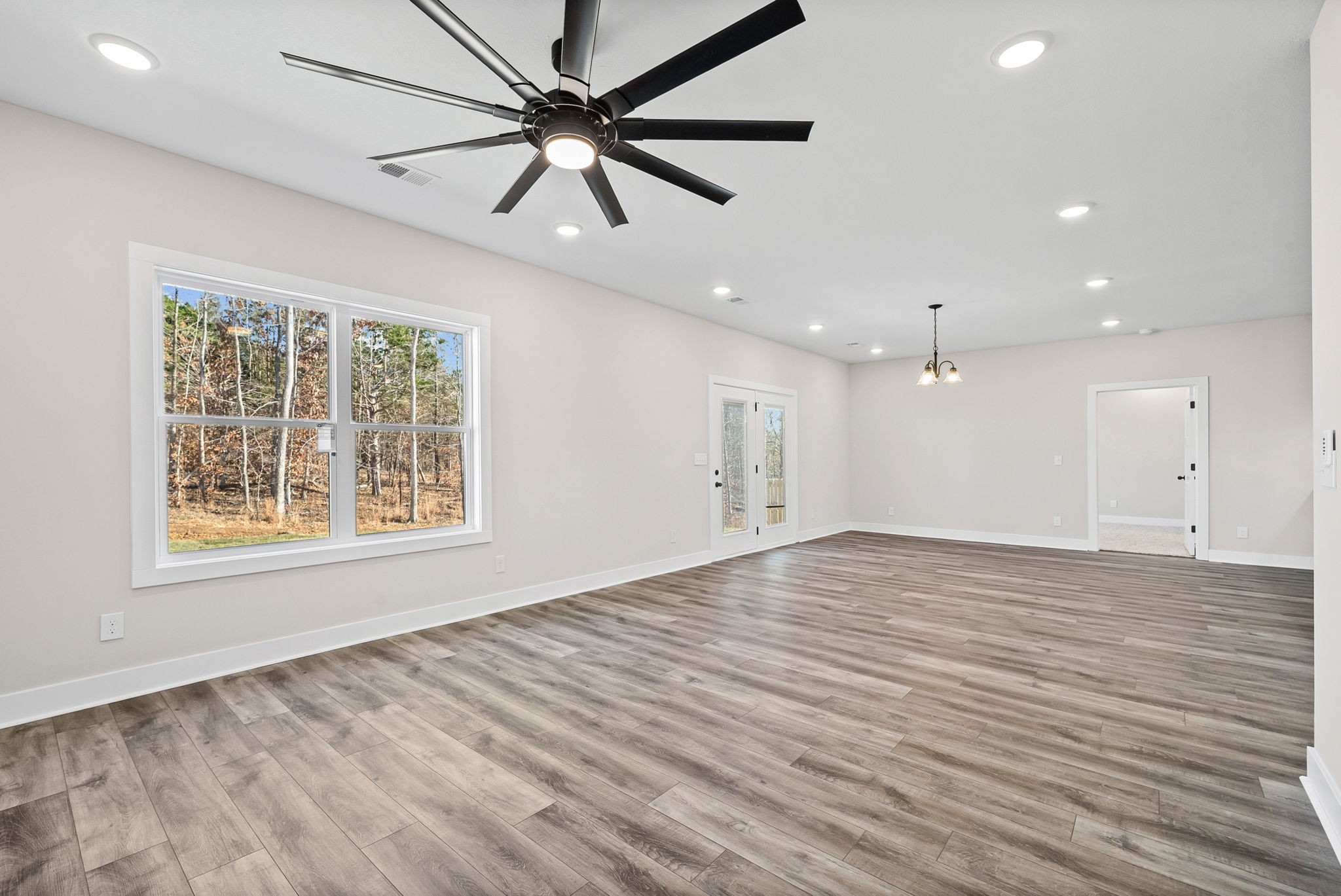 495 Ridge Top Court Clarksville, TN 37040 - Photo 6 of 31