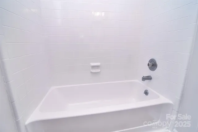 $149,900 | 6120 Meadow Rose Lane, Charlotte, NC 28215