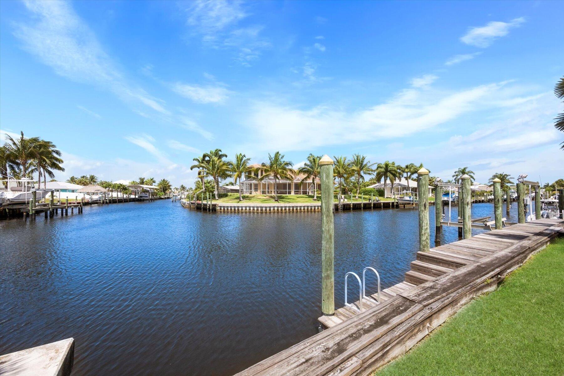 1389 Southwest Dyer Point Road Palm City, FL 34990 - Photo 42 of 55 1389 SW Dyer (48)