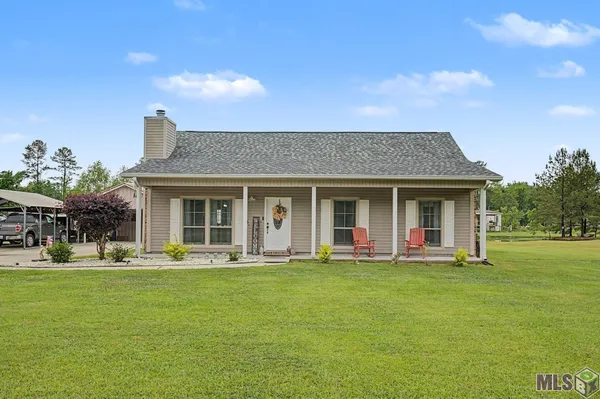$303,900 | 36149 Walker North Road, Walker, LA 70785