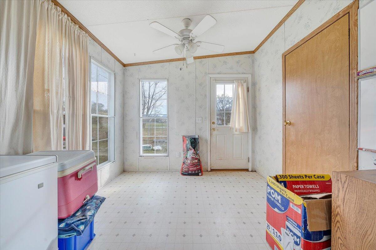 62 Dagger Spring Road Eagle Rock, VA 24085 - Photo 5 of 26 05-MIB01306