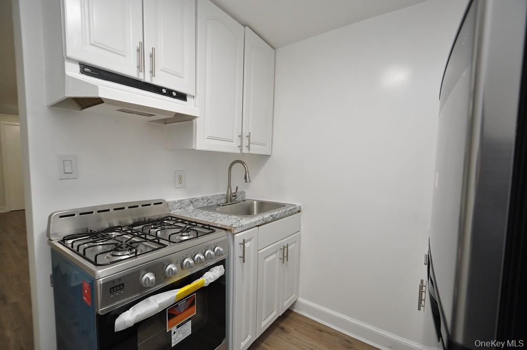 155 Garth Road, Unit B1 Scarsdale, NY 10583 - Photo 11 of 29