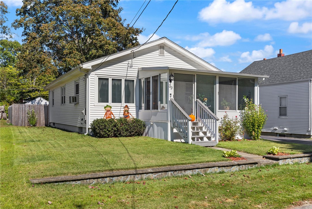 39 Vivian Street Woonsocket, RI 02895 - Photo 1 of 23 Front