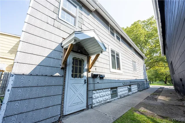 $189,900 | 32 North Ogden Street, Unit W, Buffalo, NY 14206