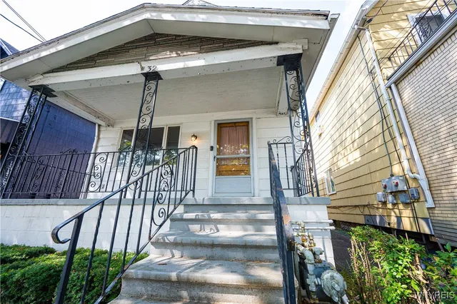 $189,900 | 32 North Ogden Street, Unit W, Buffalo, NY 14206