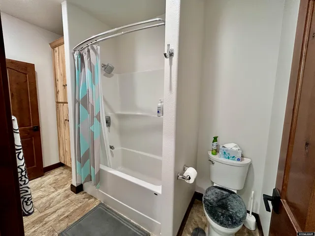 $1,200,000 | 207 Eagle Drive, Greybull, WY 82426