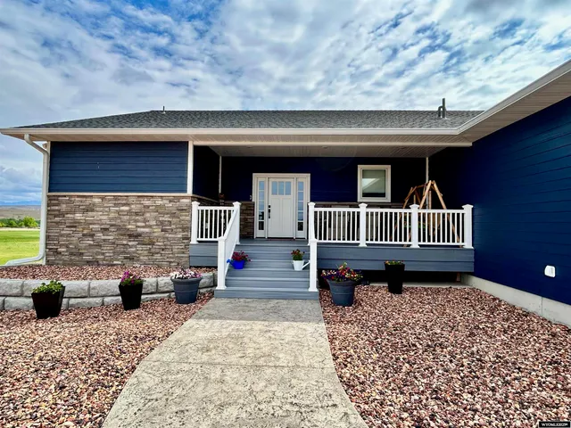 $1,200,000 | 207 Eagle Drive, Greybull, WY 82426