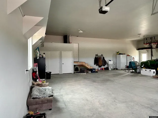 $1,200,000 | 207 Eagle Drive, Greybull, WY 82426