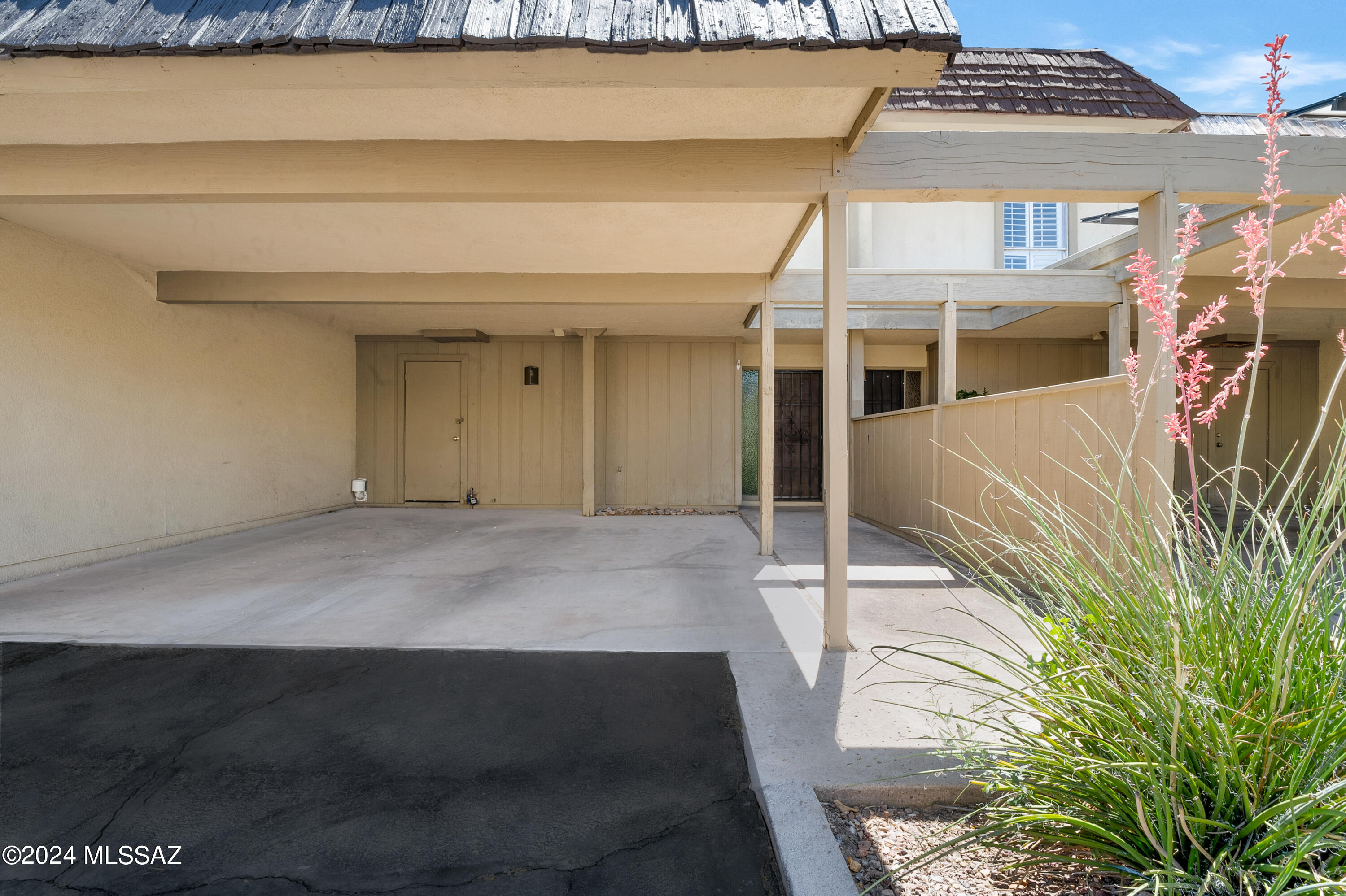 1577 East Prince Road, Unit B Tucson, AZ 85719 - Photo 27 of 28