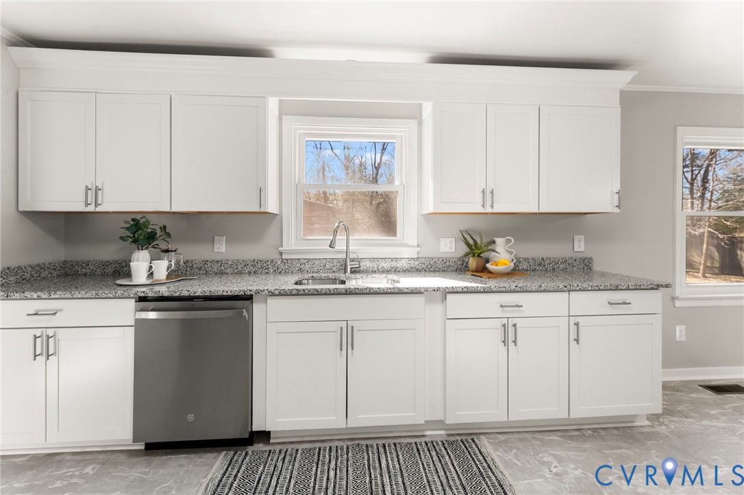 14608 Rivermont Road Chester, VA 23836 - Photo 11 of 28