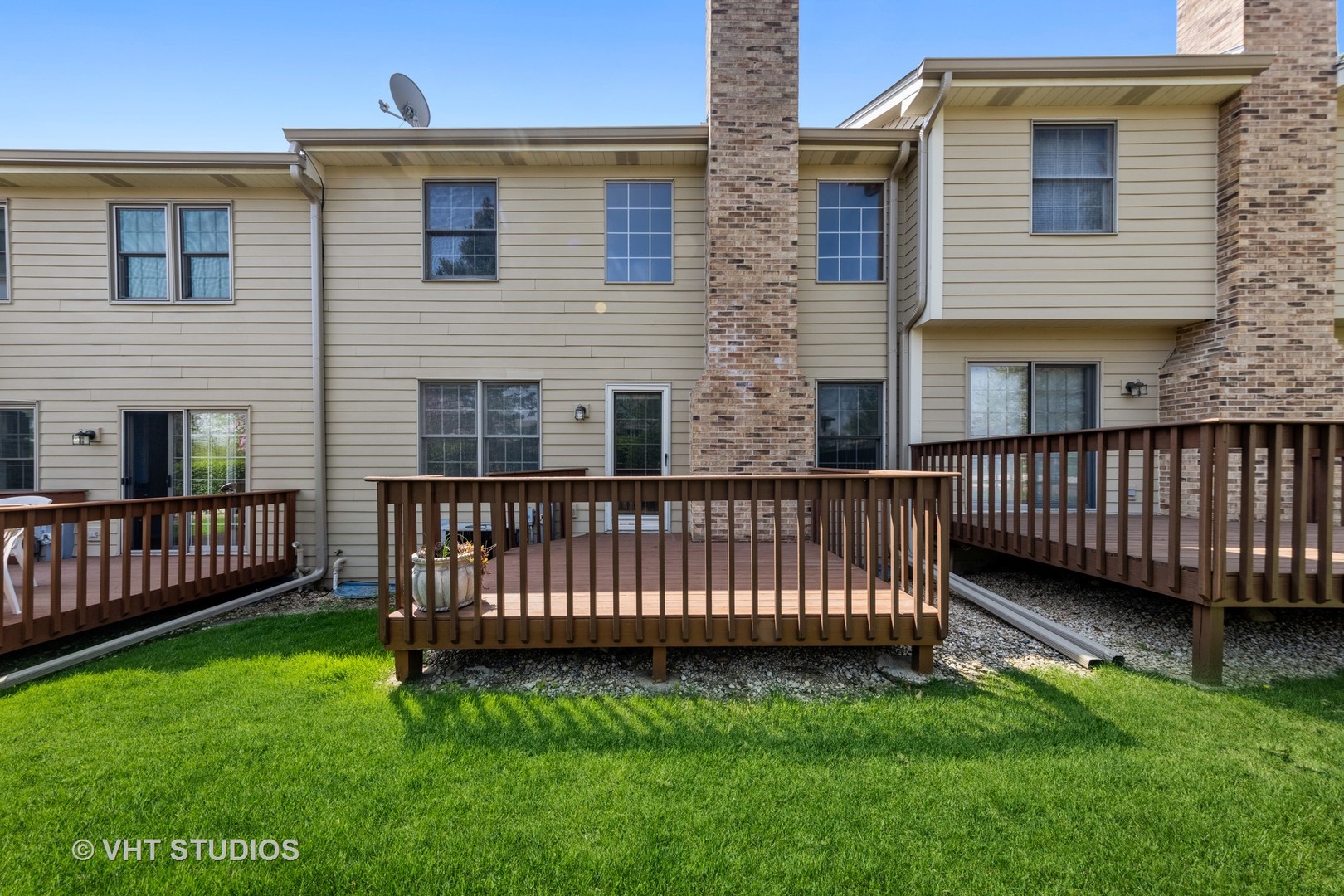 S023 Quail Run Court Winfield, IL 60190 - Photo 21 of 25 a view of a deck with a yard