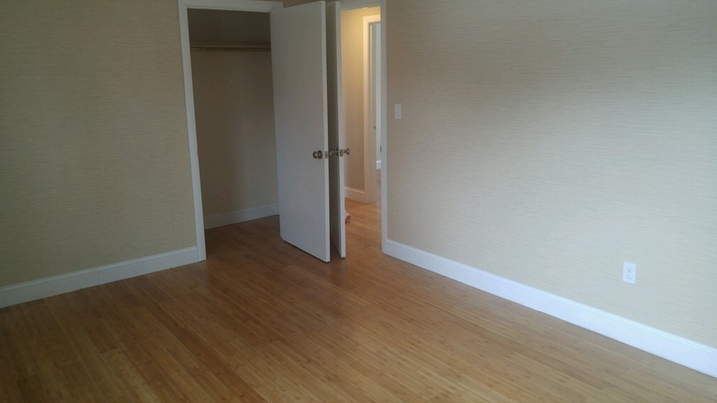 4 Antrim Road Framingham, MA 01701 - Photo 7 of 18 Gallery Image 7