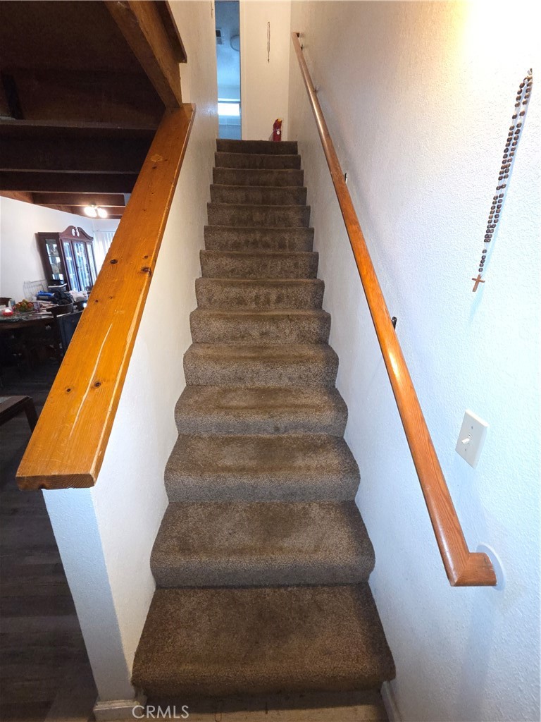 573 North Street Corning, CA 96021 - Photo 13 of 29 STAIRS GOING UP