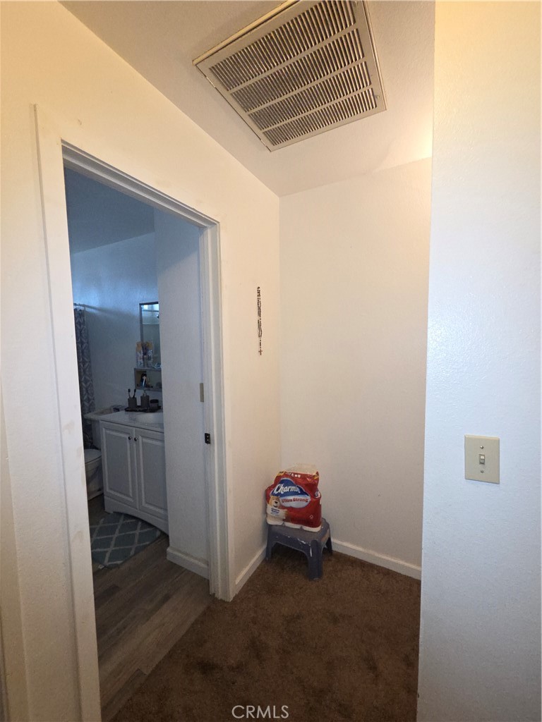 573 North Street Corning, CA 96021 - Photo 20 of 29 UPSTAIRS ENTRY TO FULL BATHROOM