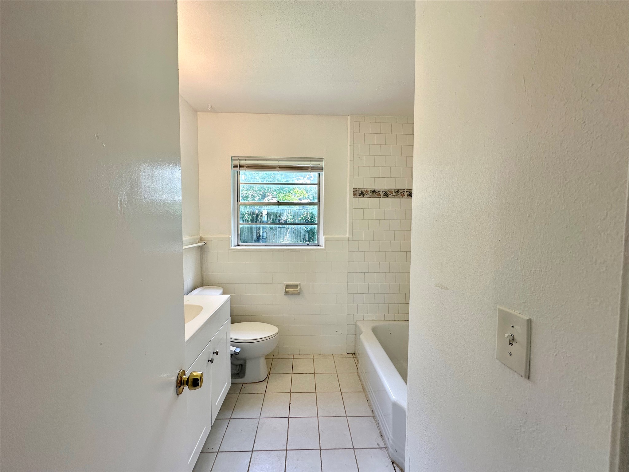 5720 Parwill Street, Unit 1 Houston, TX 77081 - Photo 11 of 17