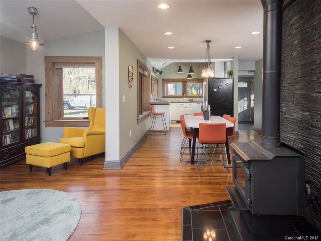 51 Gash Farm Road Asheville, NC 28805 - Photo 13 of 30 Gallery Image 13