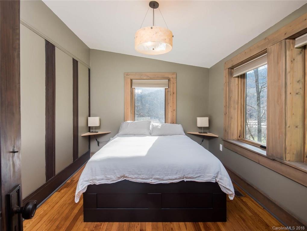 51 Gash Farm Road Asheville, NC 28805 - Photo 21 of 30 Gallery Image 21
