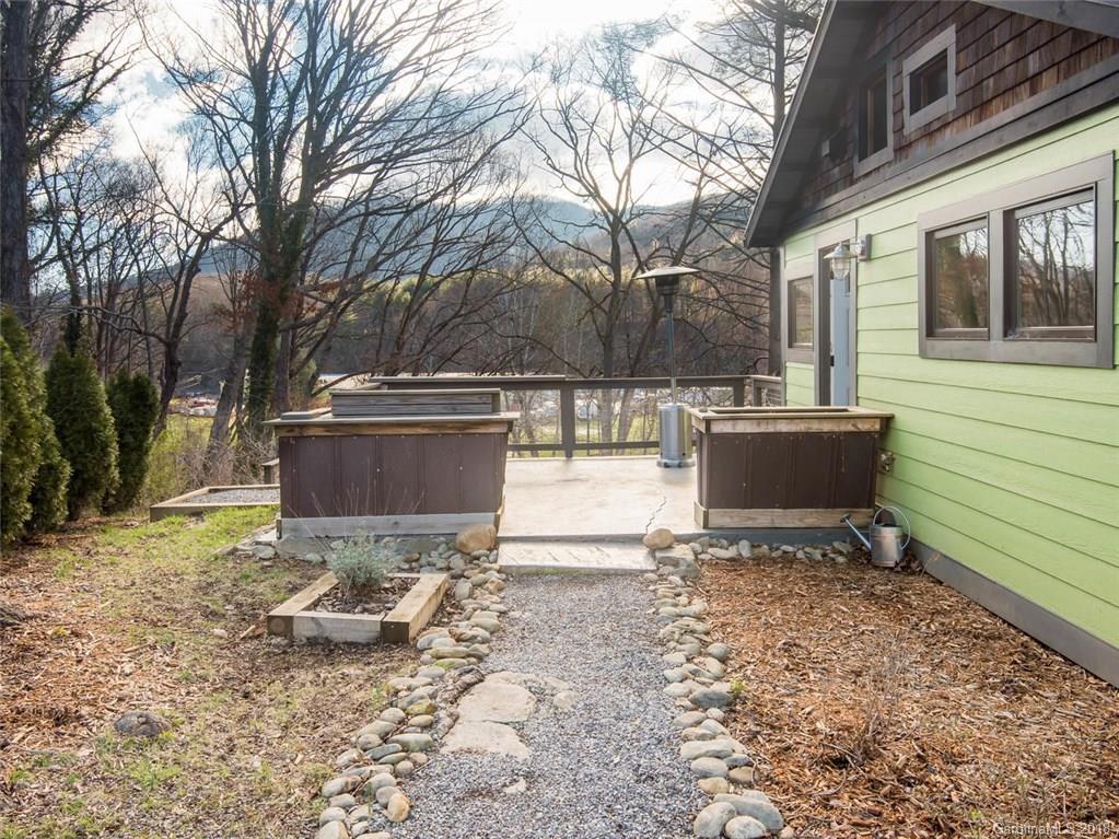 51 Gash Farm Road Asheville, NC 28805 - Photo 24 of 30 Gallery Image 24