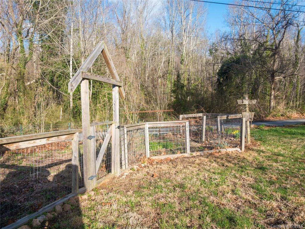 51 Gash Farm Road Asheville, NC 28805 - Photo 26 of 30 Gallery Image 26