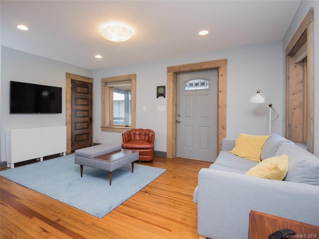 51 Gash Farm Road Asheville, NC 28805 - Photo 7 of 30 Gallery Image 7