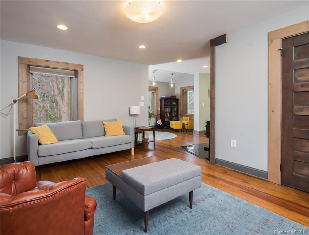 51 Gash Farm Road Asheville, NC 28805 - Photo 8 of 30 Gallery Image 8