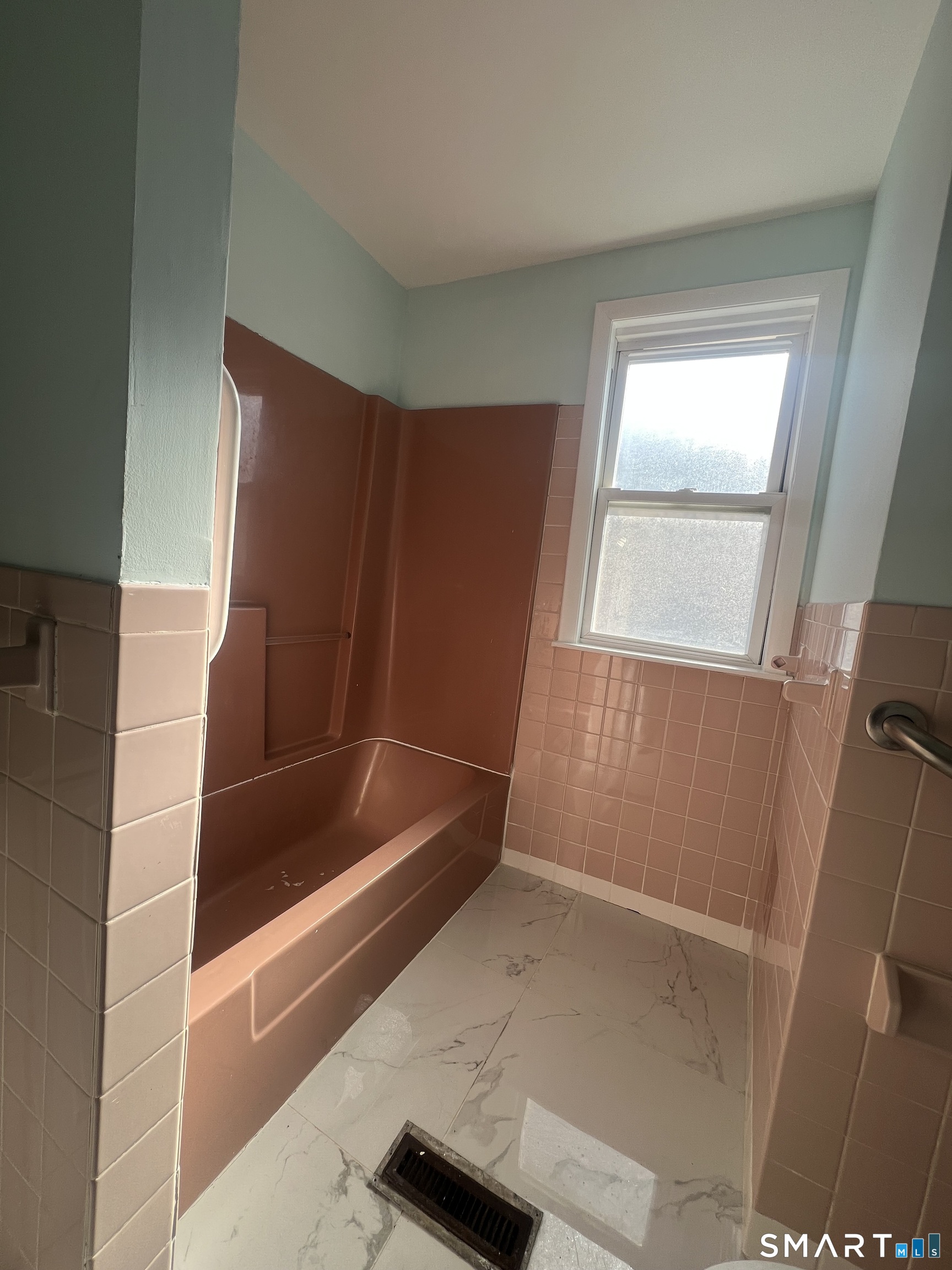 352 Wilmot Avenue, Unit 2 Bridgeport, CT 06607 - Photo 10 of 10