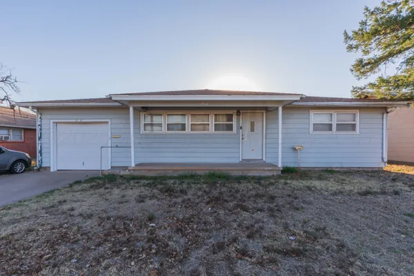 $78,000 | 1914 North Faulkner Street, Pampa, TX 79065