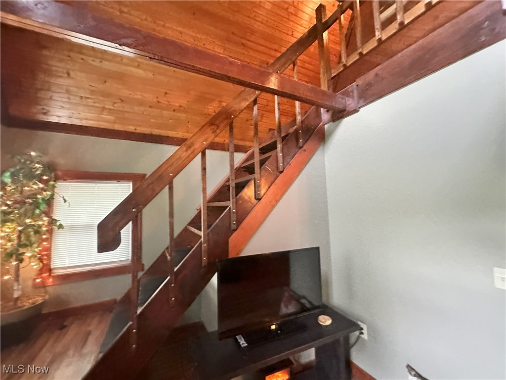 29530 Marr Road Lower Salem, OH 45745 - Photo 34 of 41 staircase to loft