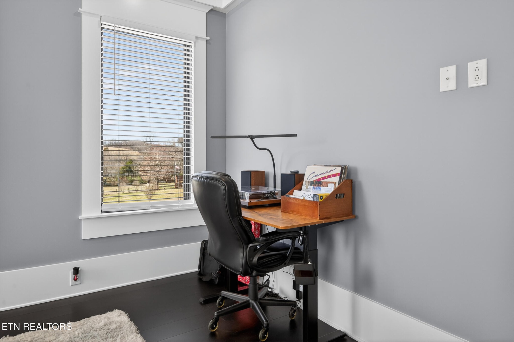 6161 Hiawatha Road Morristown, TN 37814 - Photo 32 of 48 a view of a workspace with furniture and a window