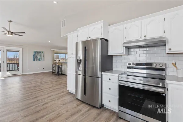 $1,995,000 | 21600 Look Lane, Caldwell, ID 83607