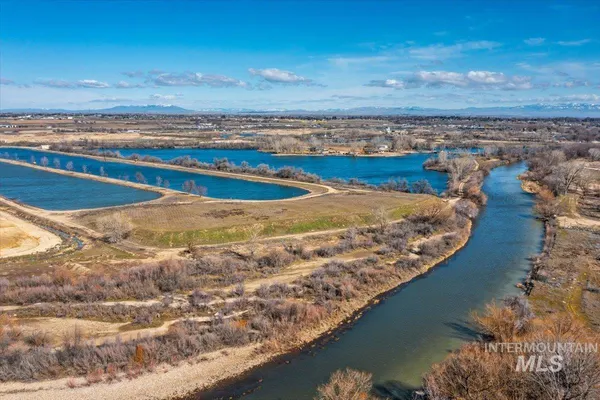 $1,995,000 | 21600 Look Lane, Caldwell, ID 83607