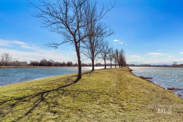 $1,995,000 | 21600 Look Lane, Caldwell, ID 83607