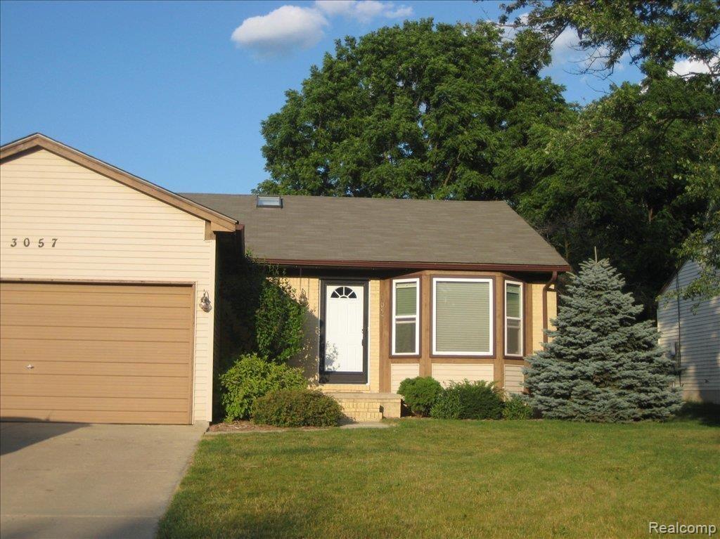 3057 York Road Rochester, MI 48309 - Photo 15 of 16 YORK 006