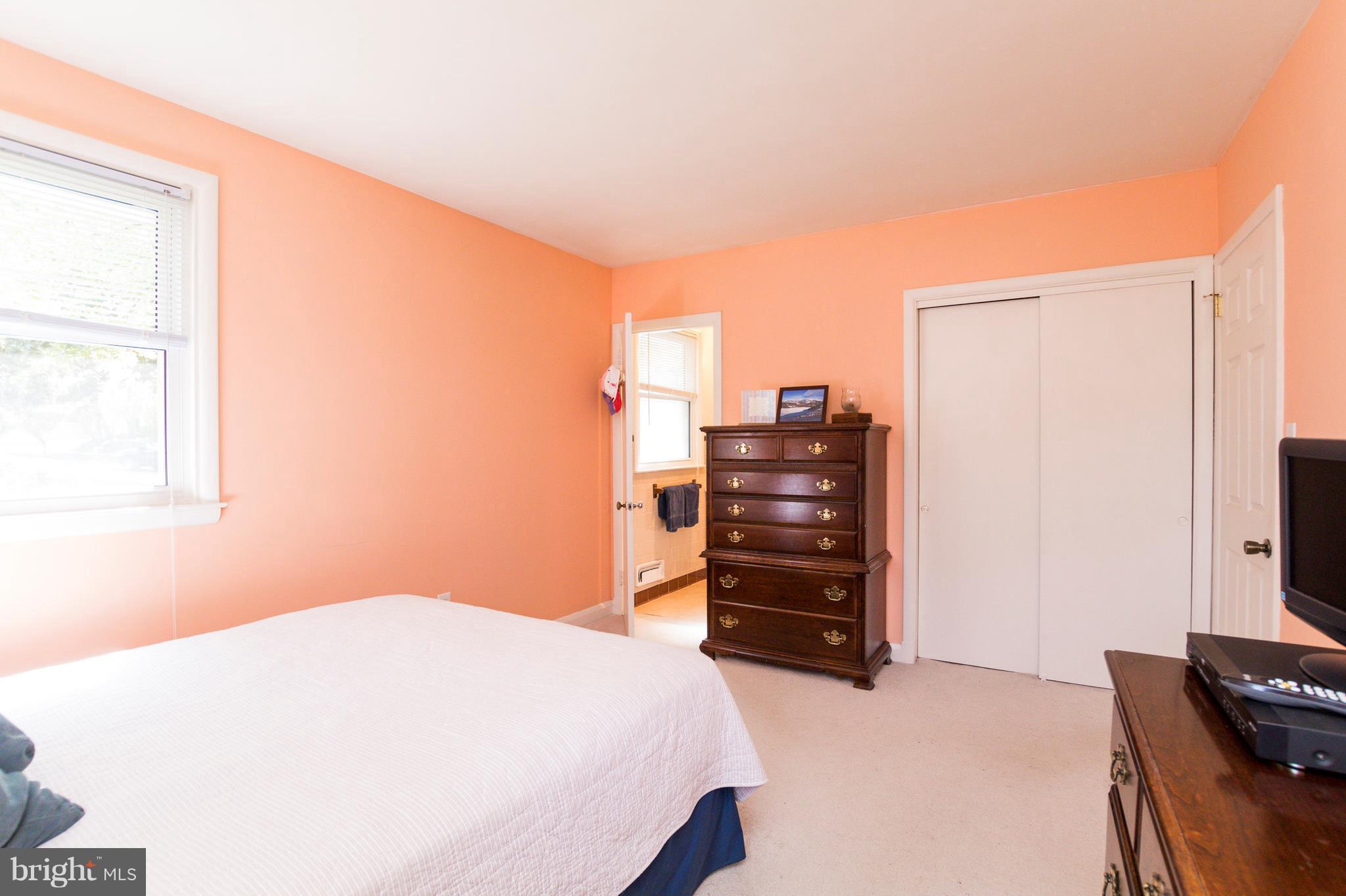 100 Croftley Road Lutherville-Timonium, MD 21093 - Photo 14 of 30 Bedroom (Master)