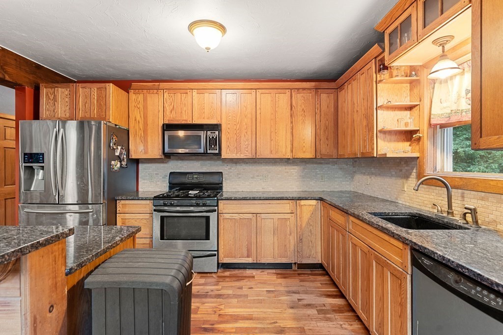 10 Baldwin Hill Road Phillipston, MA 01331 - Photo 9 of 30