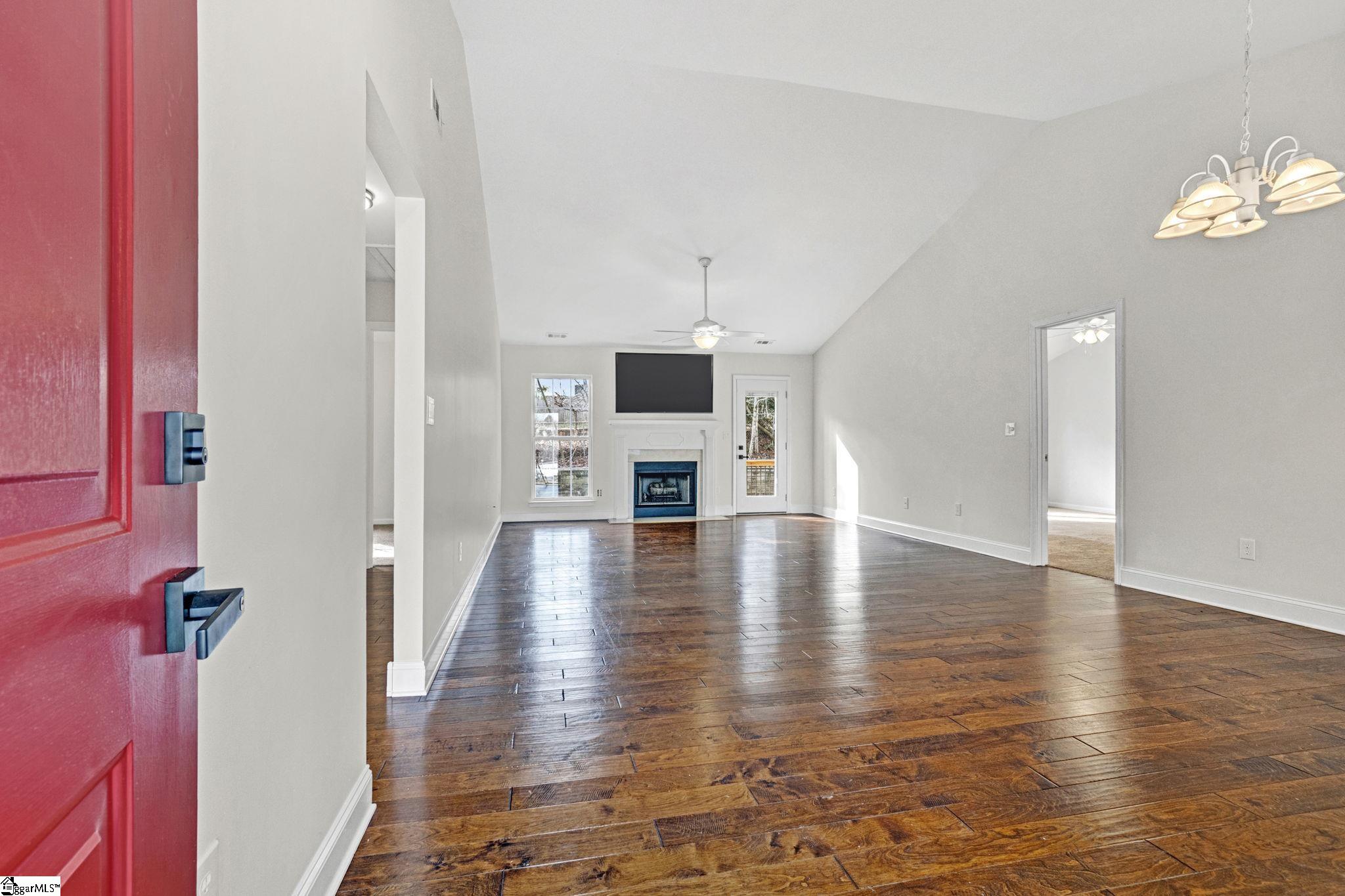 203 North Sandy Brook Way Simpsonville, SC 29680 - Photo 2 of 41