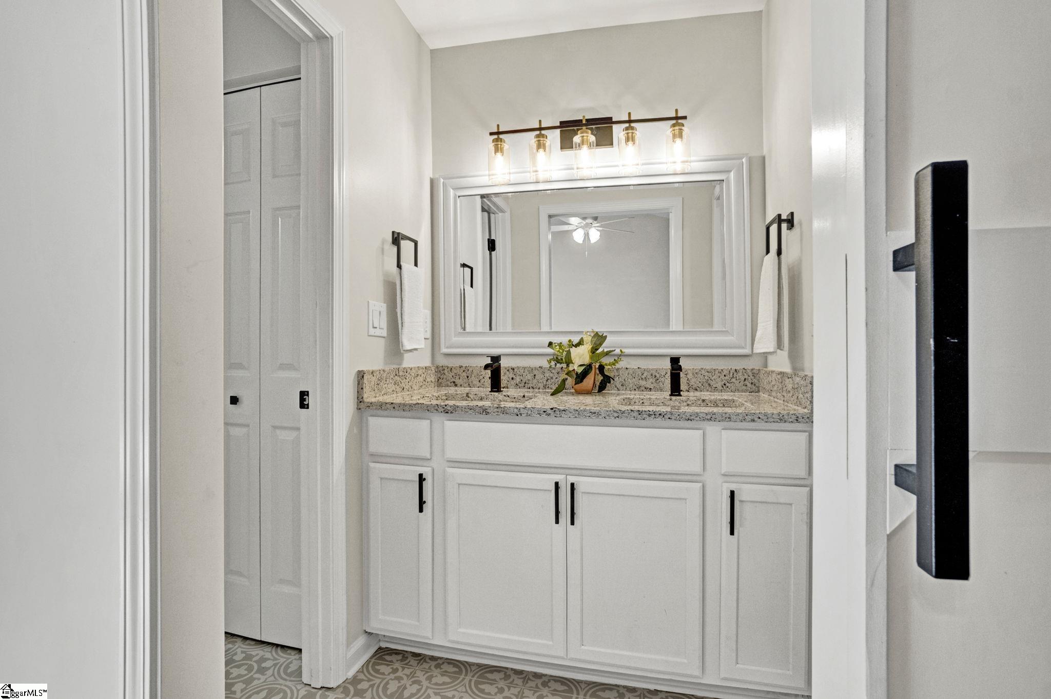 203 North Sandy Brook Way Simpsonville, SC 29680 - Photo 22 of 41