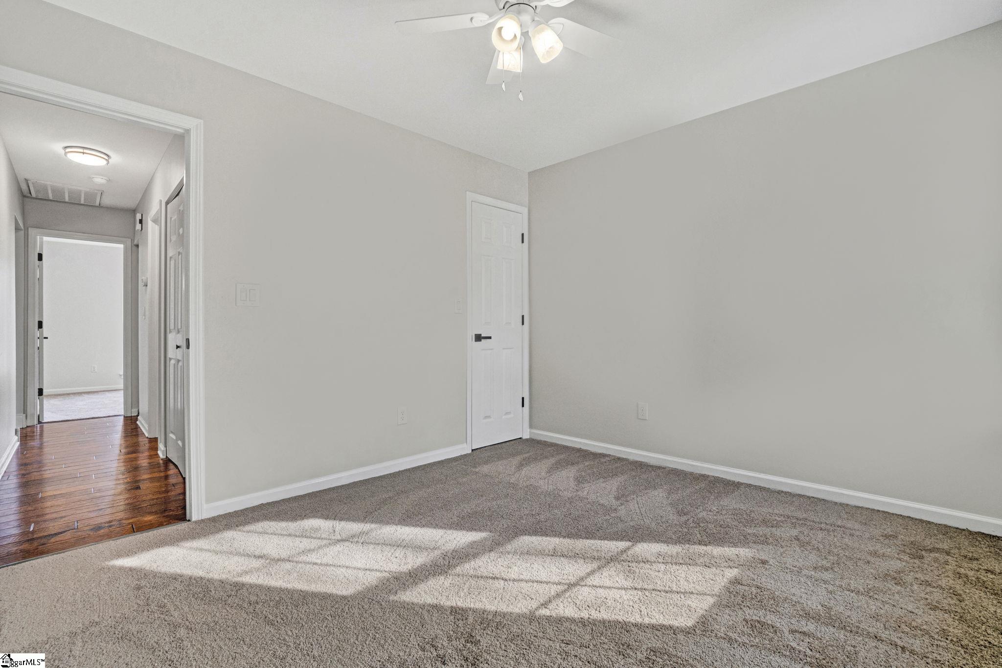 203 North Sandy Brook Way Simpsonville, SC 29680 - Photo 32 of 41