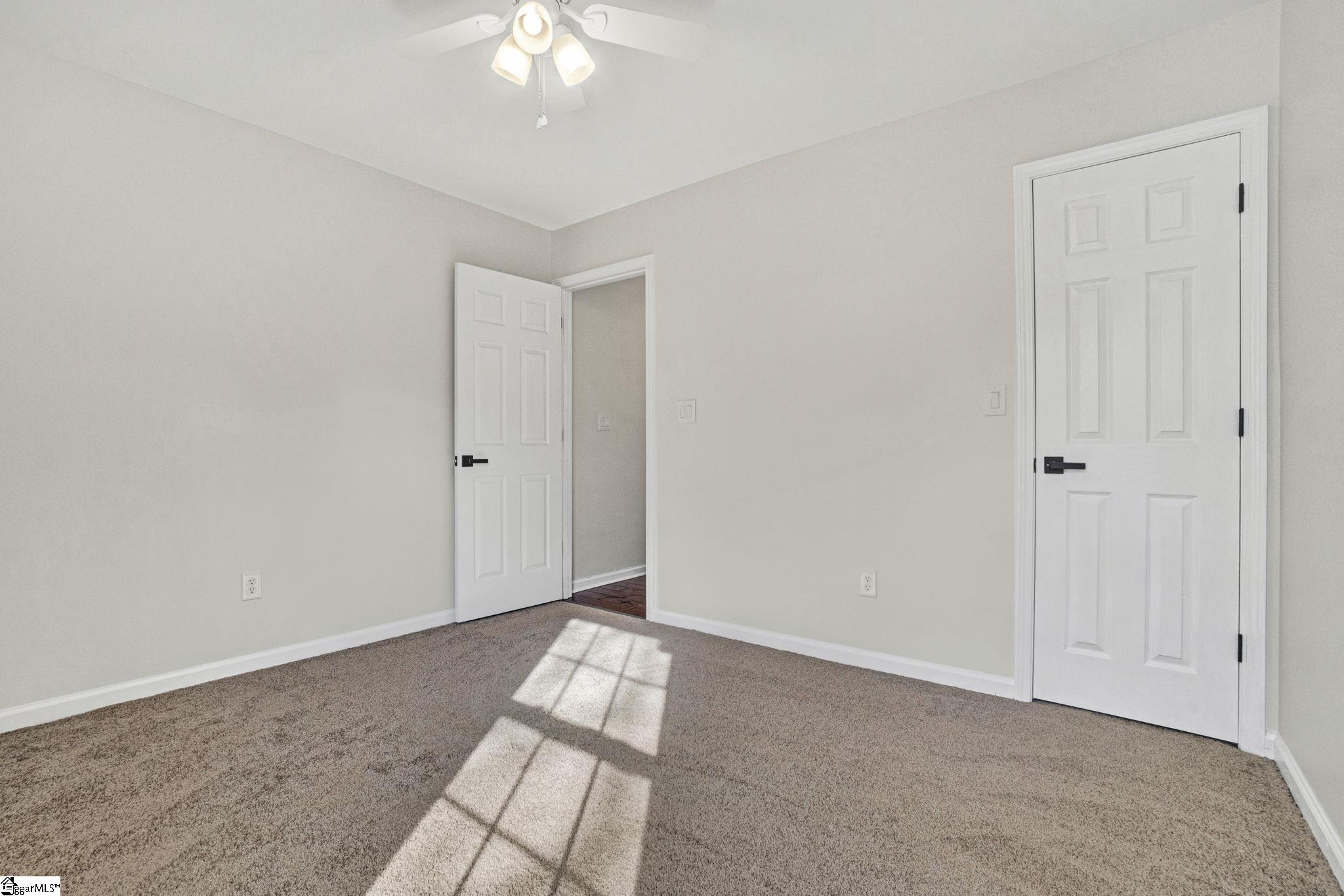 203 North Sandy Brook Way Simpsonville, SC 29680 - Photo 33 of 41