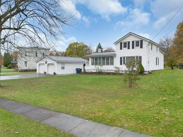 $189,900 | 182 Lock Street, Galen, NY 14433