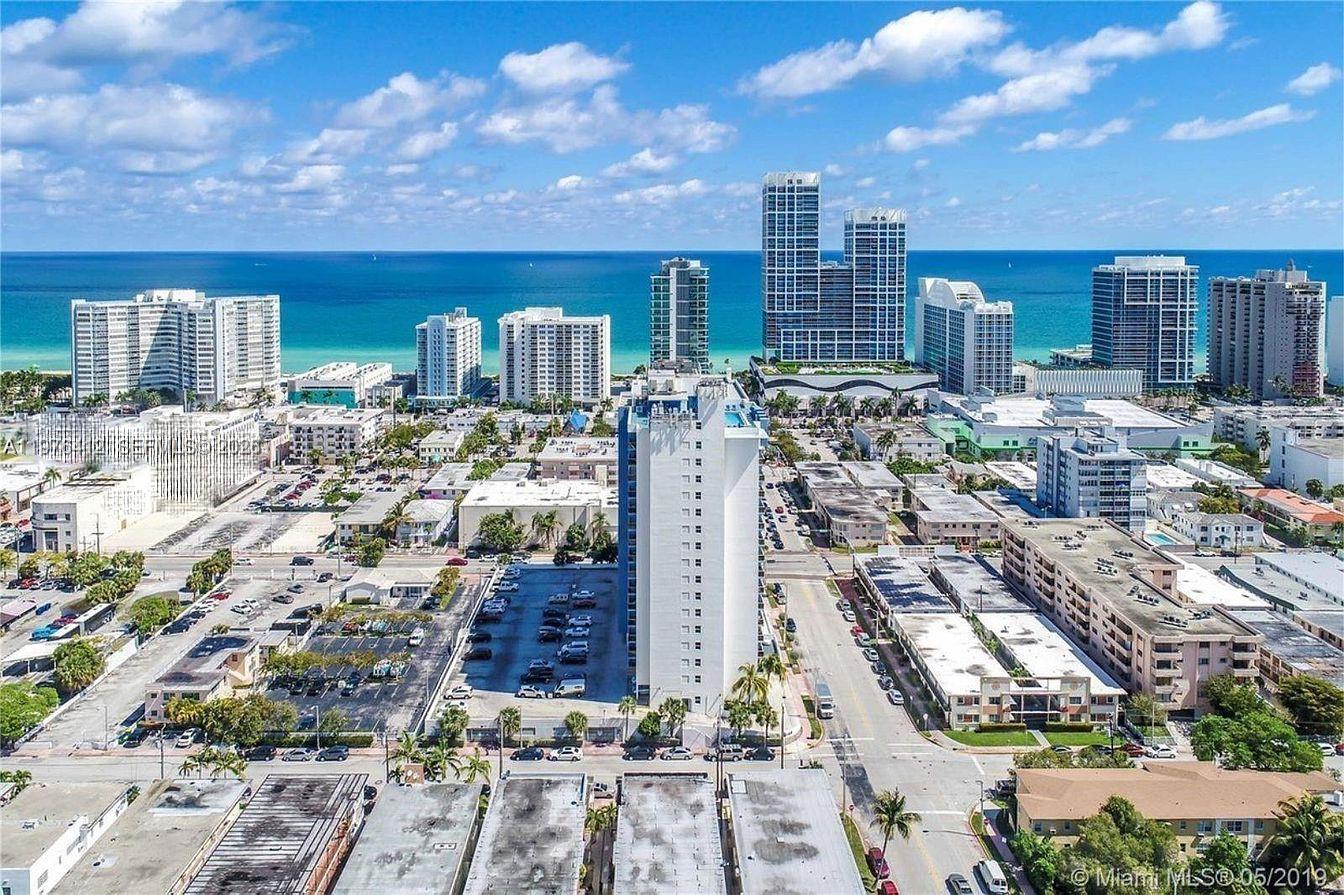 401 69th Street, Unit 405 Miami Beach, FL 33141 - Photo 20 of 20 a view of a city