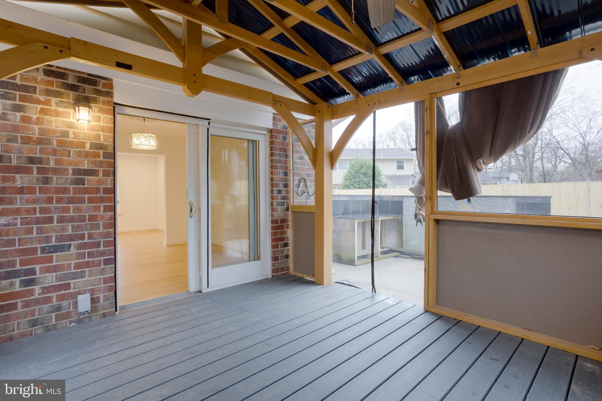 8122 Truro Court Springfield, VA 22152 - Photo 12 of 34