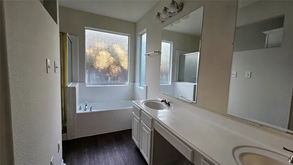 $2,600 | 2202 Cherry Hill Court, Richmond, TX 77469