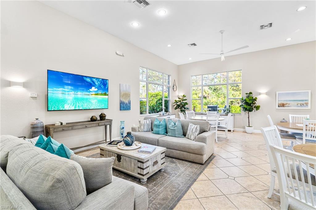 4530 Botanical Pl Circle, Unit 406 Naples, FL 34112 - Photo 22 of 25