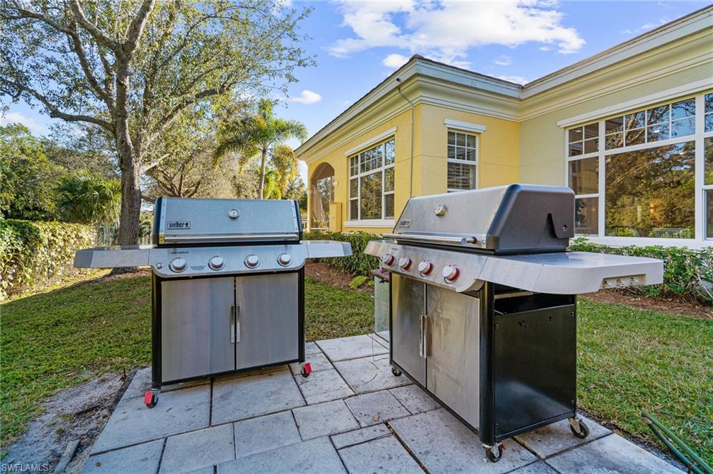 4530 Botanical Pl Circle, Unit 406 Naples, FL 34112 - Photo 23 of 25